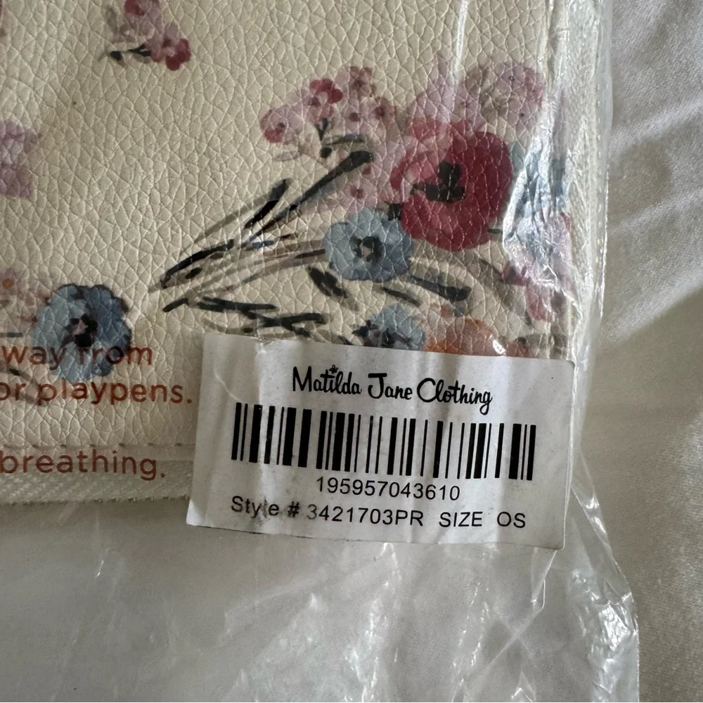 Matilda Jane On The Go Vegan Floral Zip Tablet Tech Organizer Travel Case